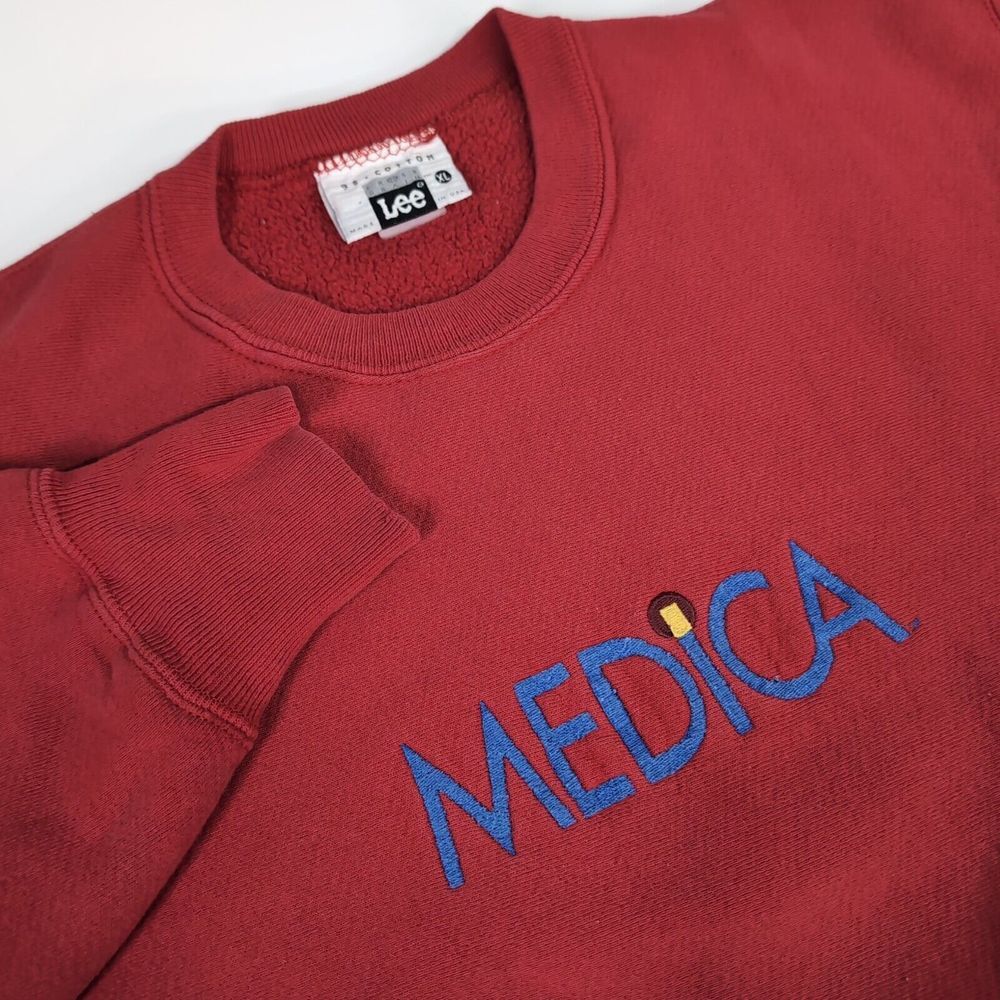 VTG 90s Lee Cross Grain‎ Medica Embroidered Logo Crewneck Sweatshirt XL